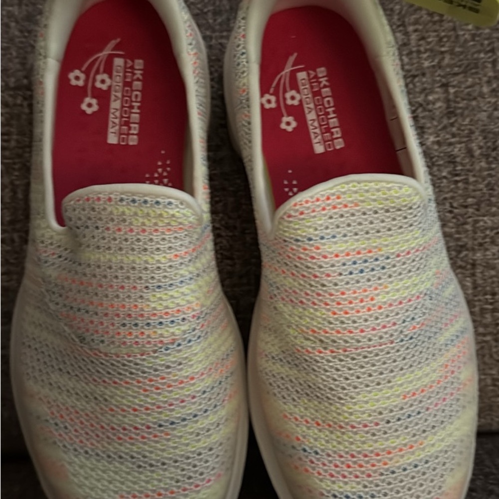 Skechers Air Cooled Goga Mat Shoes - Pastel Hues